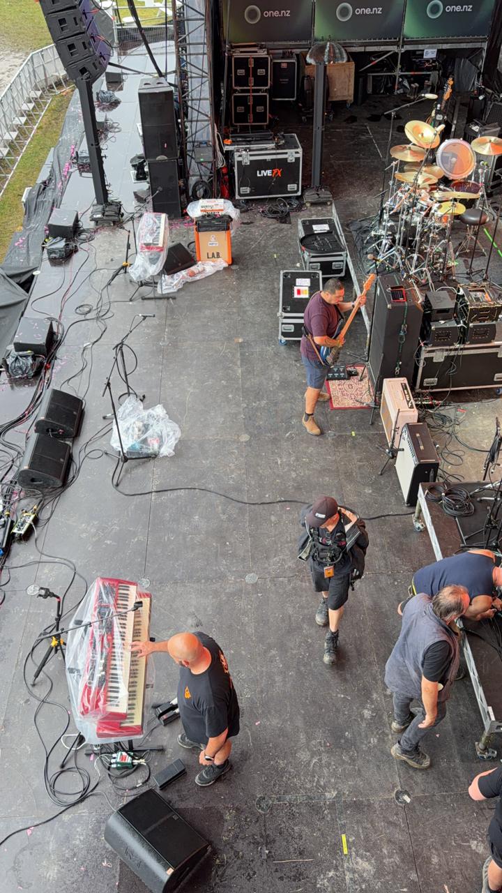 Stage load-in